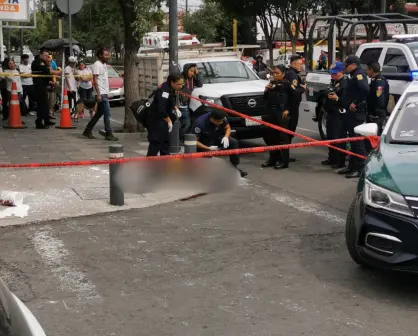 Trabajador muere tras caer de espectacular en Venustiano Carranza