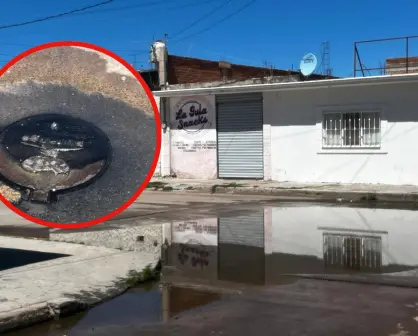 Esta colonia de Durango tiene problemas de aguas negras en una de sus principales calles