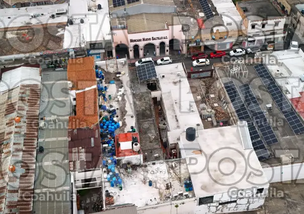 Lluvias en Saltillo: Colapsa techo en bar de la zona Centro 