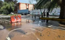 Segunda fuga de agua en Gustavo A. Madero rompe pavimento en El Coyol