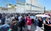 Trabajadores de salud van a paro en Toluca; acusan incumplimientos y desabasto de medicamentos