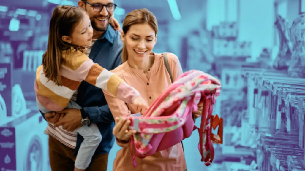 Todo listo para el regreso a clases, papelerías del Centro de Monterrey a la espera de compradores