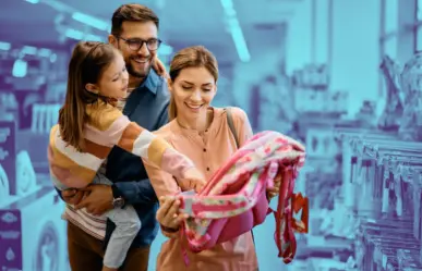 Todo listo para el regreso a clases, papelerías del Centro de Monterrey a la espera de compradores