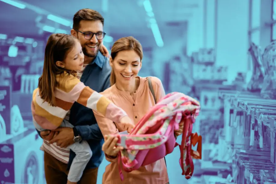 Todo listo para el regreso a clases, papelerías del Centro de Monterrey a la espera de compradores