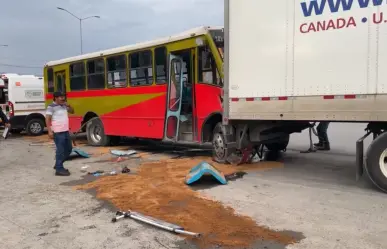 Choque de Ruta Saltillo - Ramos Arizpe deja casi 30 heridos en Ramos Arizpe