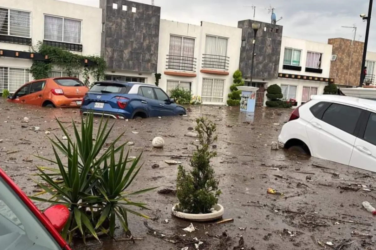 Consecuencias por las inundaciones en el Edomex.  Foto: X (@LupitaJuarezH)