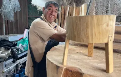 El taller secreto de Pantitlán que hace a mano los troncos para taquerías de la CDMX
