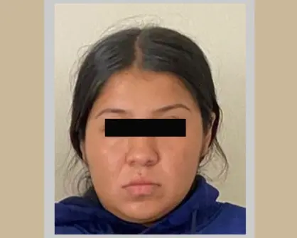Detienen a mujer por presunta venta de droga en puesto de dulces en Ecatepec