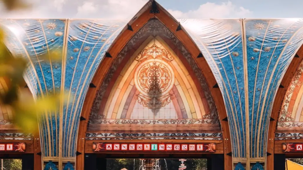 Tomorrowland confirma apertura parcial tras incendio: "Trabajamos toda la noche en soluciones"