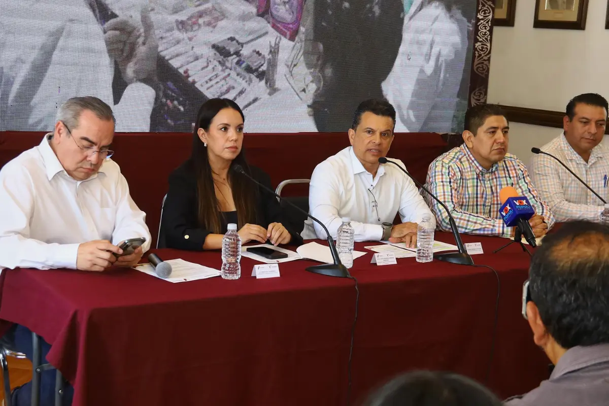 Descubre la Feria de Regreso a Clases en Victoria que apoya la economía familiar de alumnos con descuentos en útiles escolares