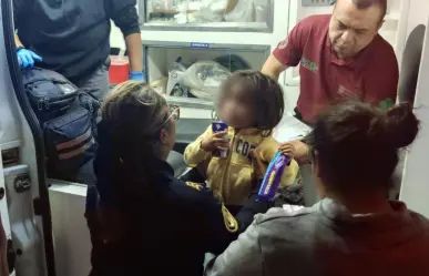 Niña de 2 años deambula sola en CDMX; policías la salvan tras presunto descuido de su abuela