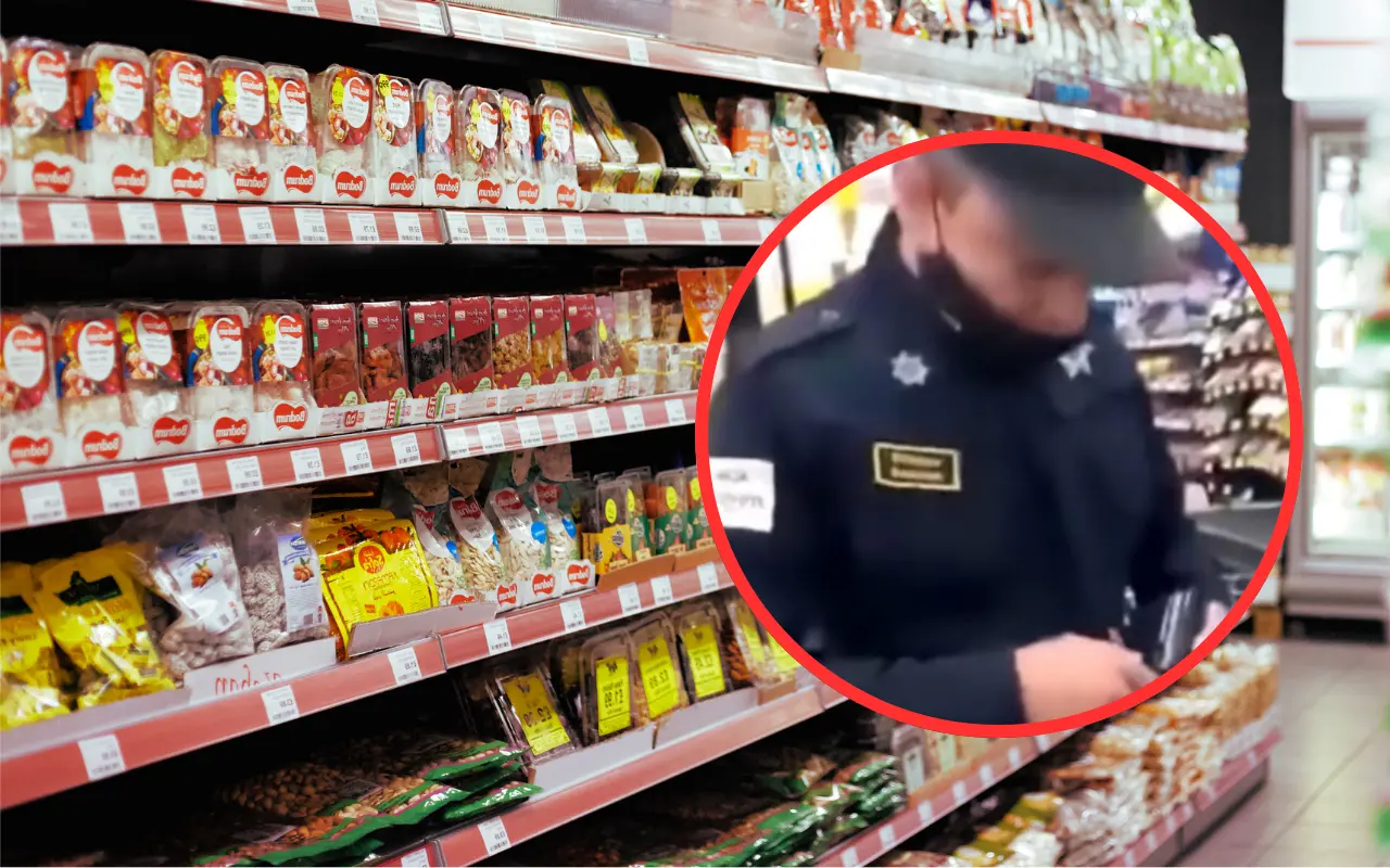 Un Policía roba artículos de un supermercado. Foto: Canva