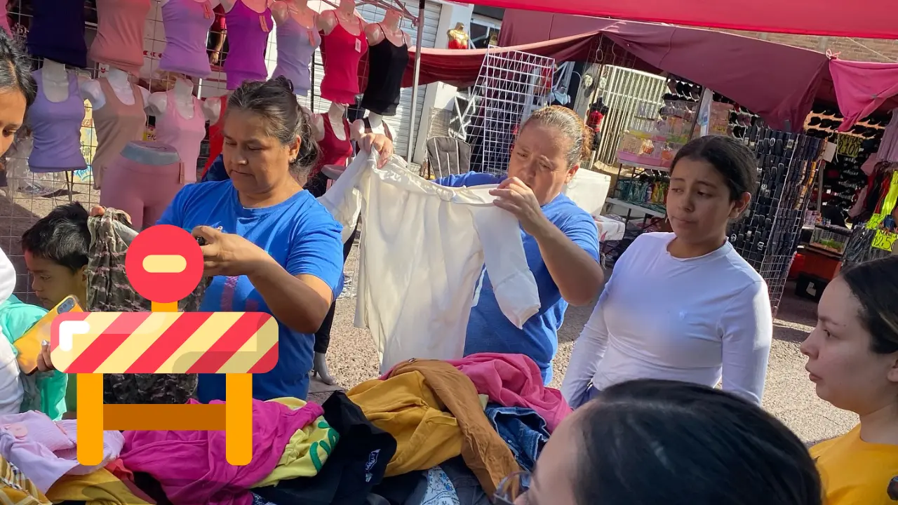 Este tianguis de Durango cierra una importante avendia todos los sábados. Foto: Huellitas Durango.