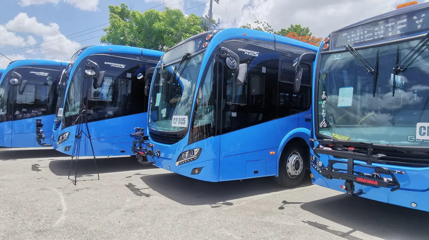Varias unidades del sistema de transporte Va y Ven dejarán de circular este jueves y se preve que el lunes circule solo el 50% del parque que confirma el servicio público.- Fuente ATY