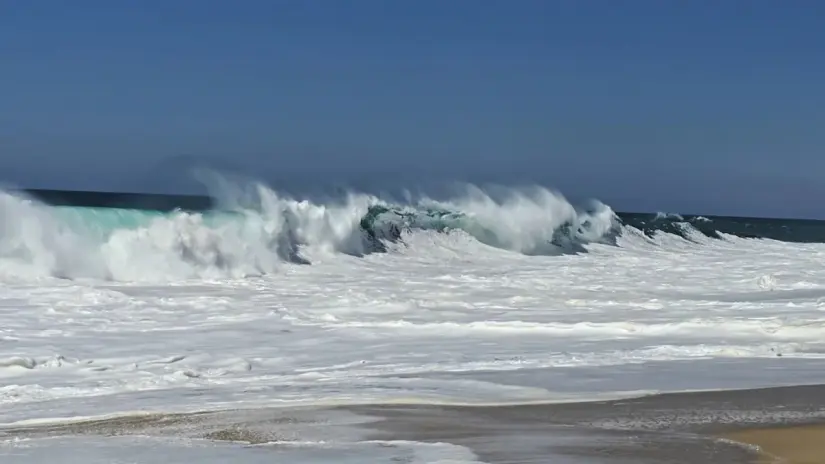 Playa La Maquina en Todos Santos. Foto: Google Maps.