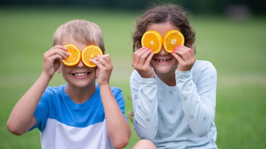 5 snacks fríos y saludables para niños en vacaciones de verano