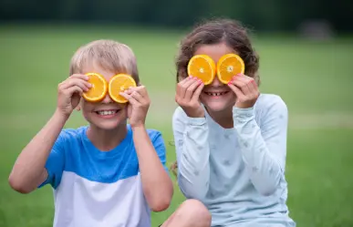5 snacks fríos y saludables para niños en vacaciones de verano