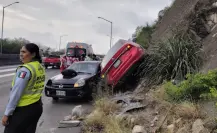 VIDEO | Accidente vial provoca tráfico vial en avenida Paseo de los Leones