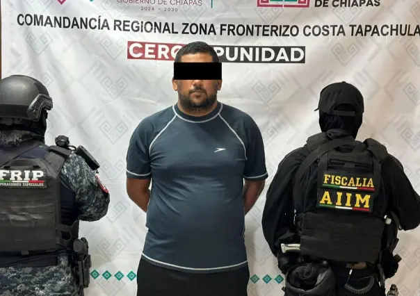 Detienen a maestro acosador en Chiapas: funciona denuncia de adolescente en ceremonia escolar