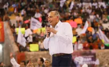 Reaparece Adán Augusto y se deslinda de acusaciones contra Hernán Bermúdez