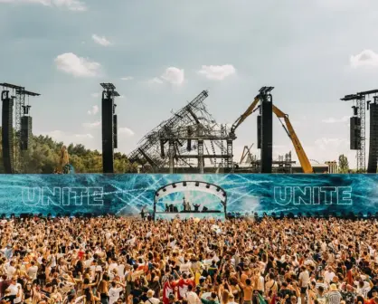 Tomorrowland 2025 renace de las llamas: ¿dónde ver el festival en vivo desde casa?