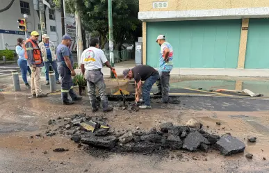 Revienta tubería en Letrán Valle; Benito Juárez amanece con fuga masiva de agua