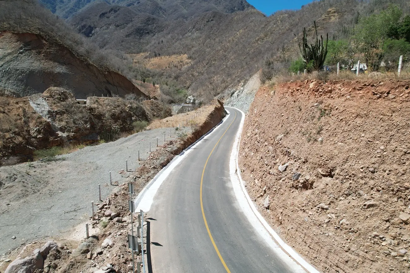 Carretera San Ignacio - Tayoltita | Foto: SCIT, Gobierno de México.
