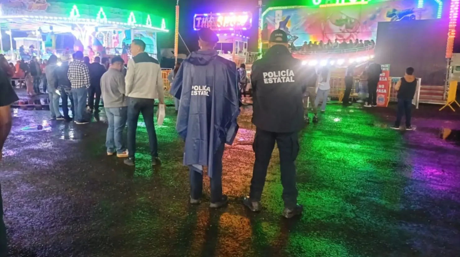 Foto: Especial | Se aseguraron un total de 10 armas blancas durante el primer día de la Feria de Durango 2025.