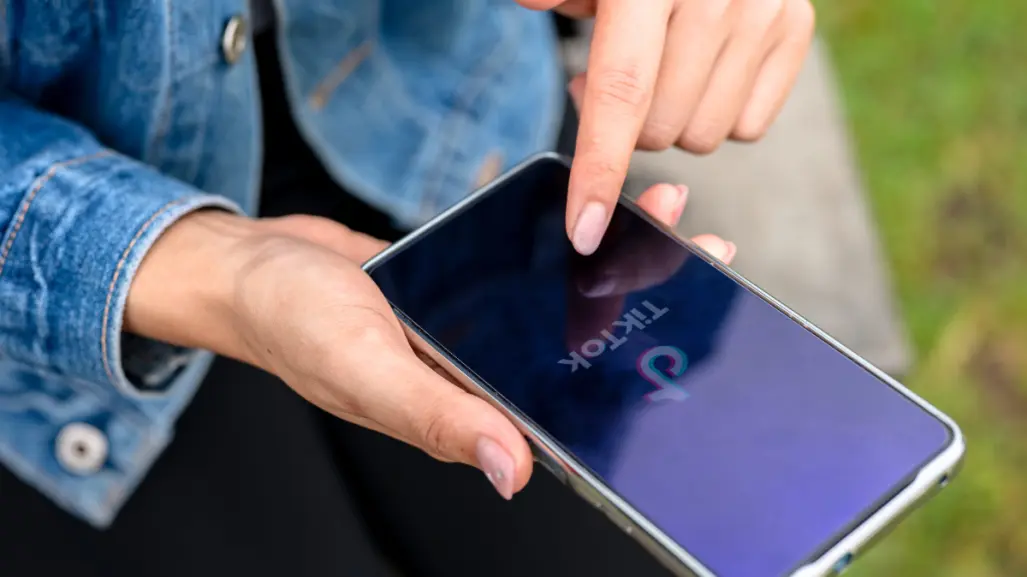 Profeco explica qué usos y aplicaciones consumen los datos de tu celular