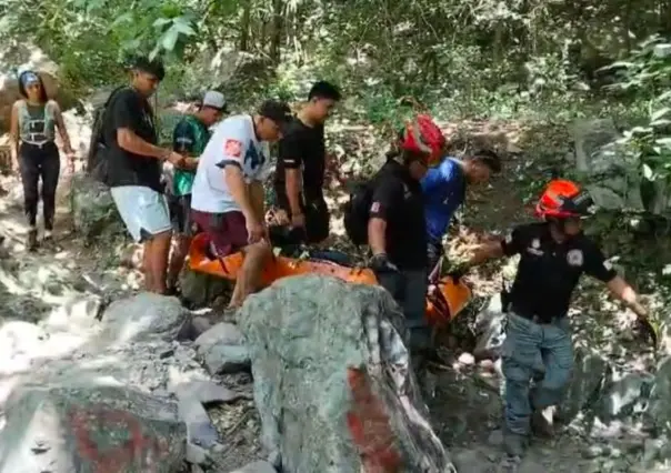 Protección Civil de Guadalupe realiza rescate en las cascadas del Cerro de la Silla