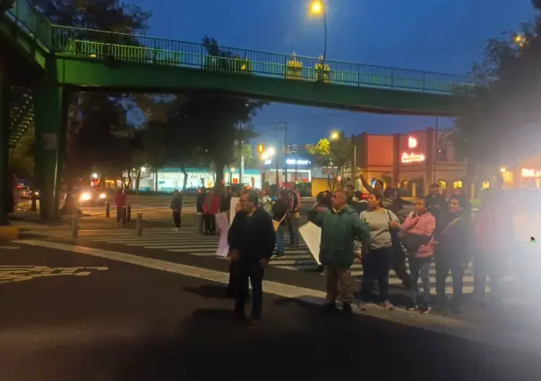 Protesta en Azcapotzalco: vecinos bloquean calles y piden freno a megaproyecto inmobiliario