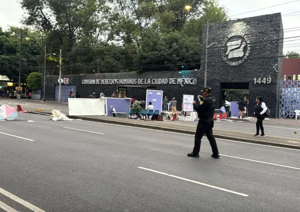 Colectivo trans protesta en CNDH; exigen atención a demandas de personas privadas de la libertad