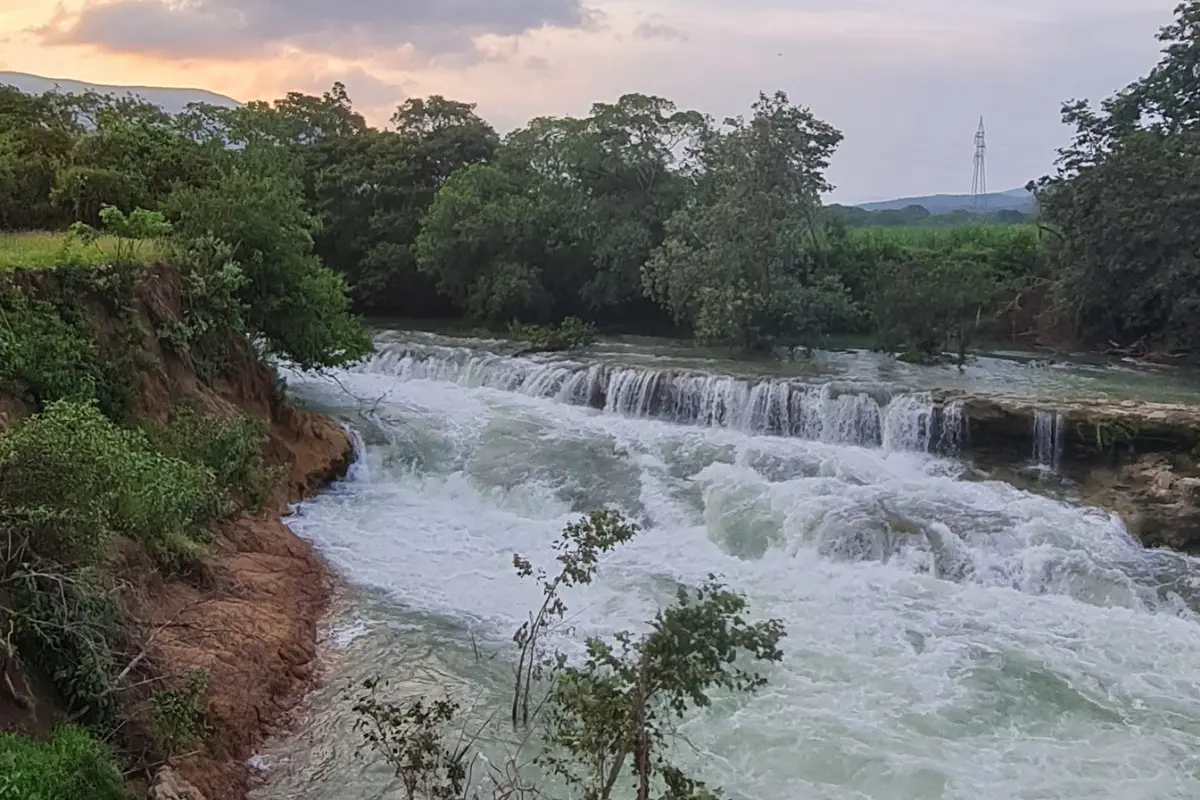 Explora la magia del Ejido El Limonal en San Luis Potosí, un destino natural único
