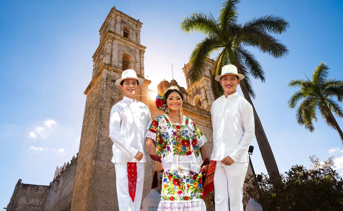 ¿Cuáles son las tradiciones yucatecas vigentes en 2025? Foto: Canva