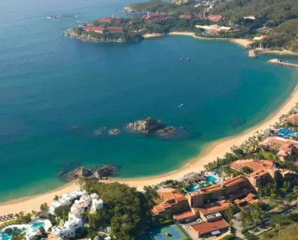 Esta playa de Oaxaca esconde 9 bahías paradisíacas que puedes visitar todo el año