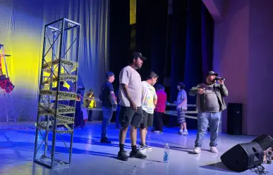 La Paz celebra el rap con poesía local en el Teatro Juárez: así se vivió el cierre de talleres