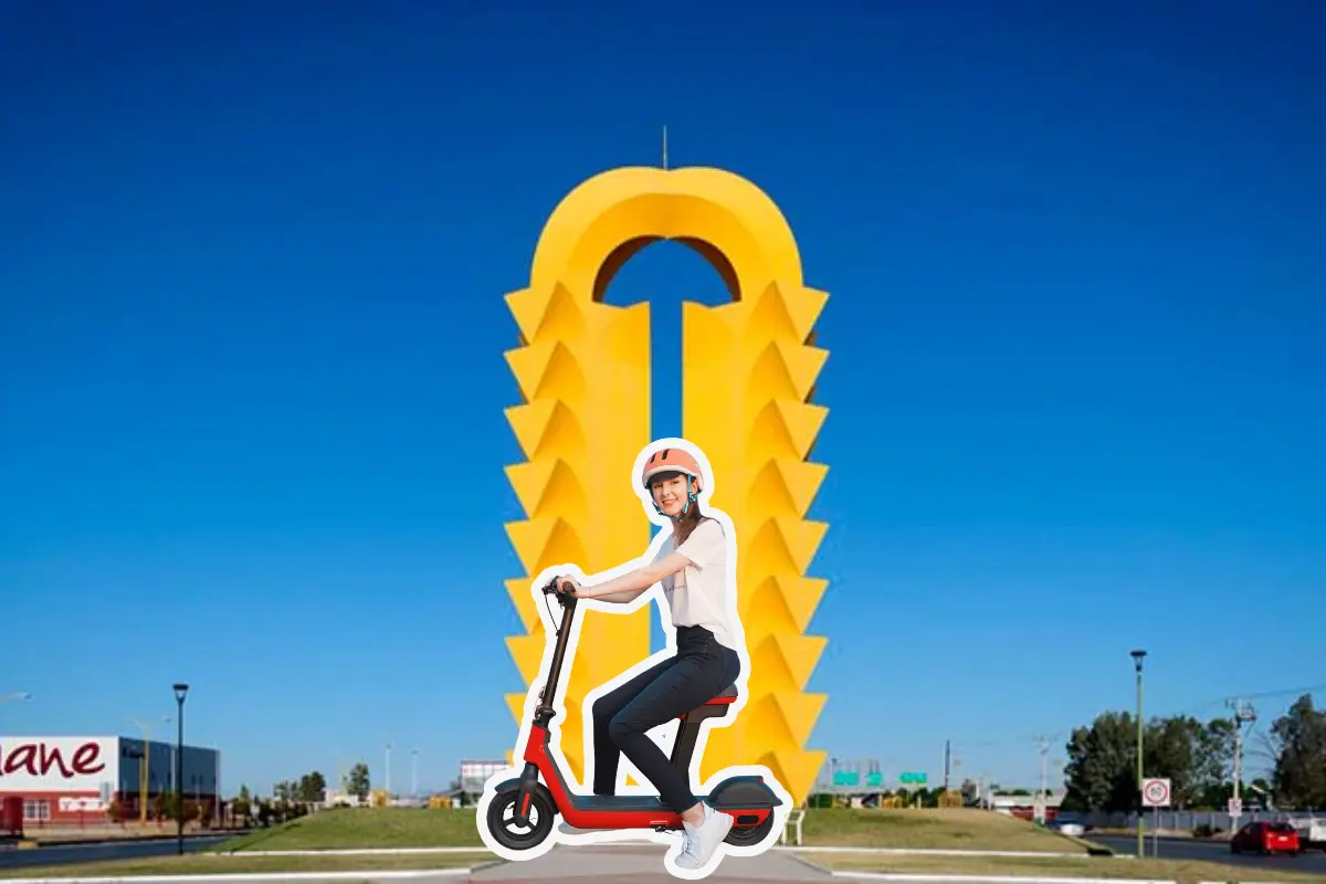 Los scooters no deben circular por vialidades primarias o de alta circulación y no deben superar los 20 kilómetros por hora./Foto: Canva/ Cerrada Girasoles