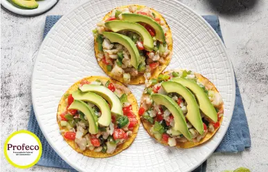 Así puedes hacer unas tostadas de pescado por 200 pesos, según Profeco