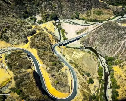 La carretera que te lleva a la región donde se produce café de Durango