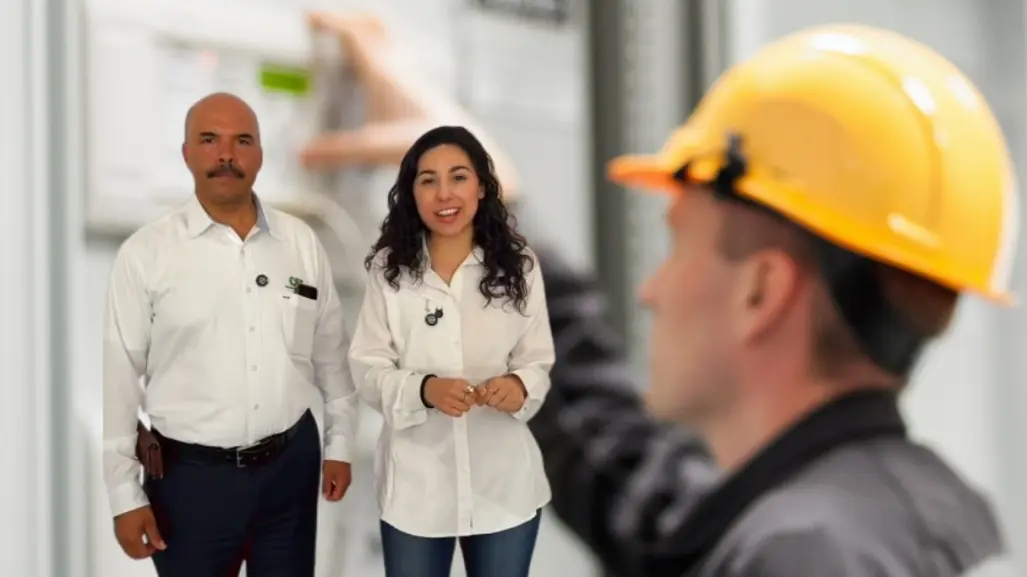 Zuazua y CFE anuncian facilidades para el servicio eléctrico en colonia Real de Palmas