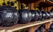 El Pueblo Mágico de Oaxaca que resguarda el arte prehispánico en barro negro