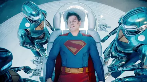 Superman se mantiene en la cima de la taquilla mundial