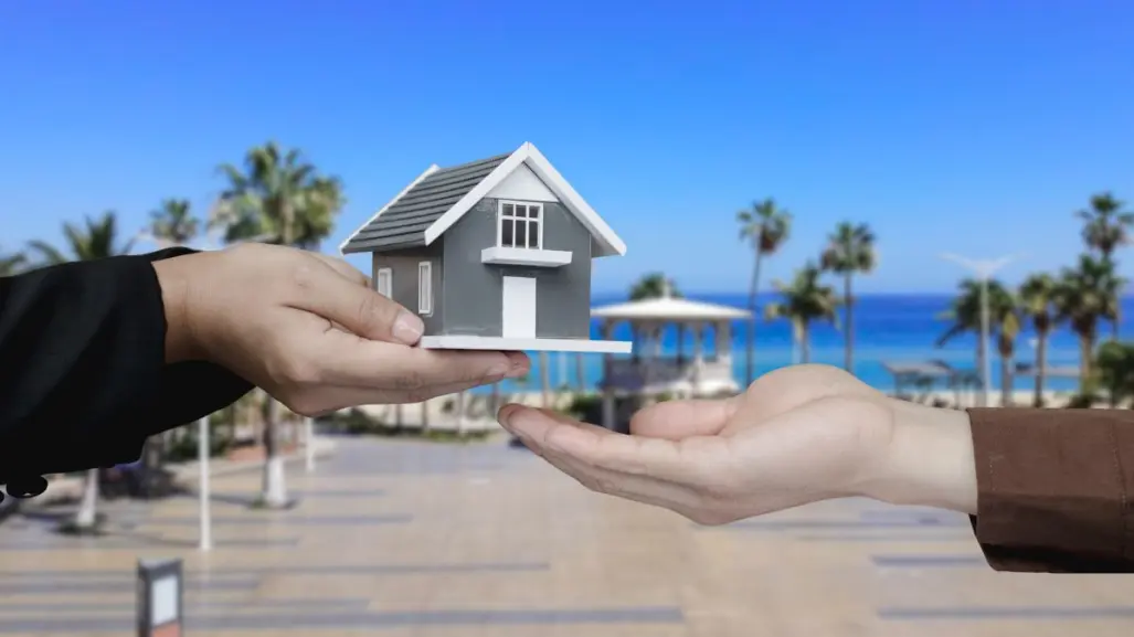 ¿Terminaste de pagar tu casa?  Entregarán escrituras gratis del Infonavit en La Paz