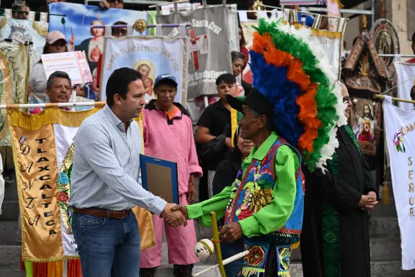 Más de mil danzantes llenan de tradición el Centro de Saltillo con la Matlachinada 2025