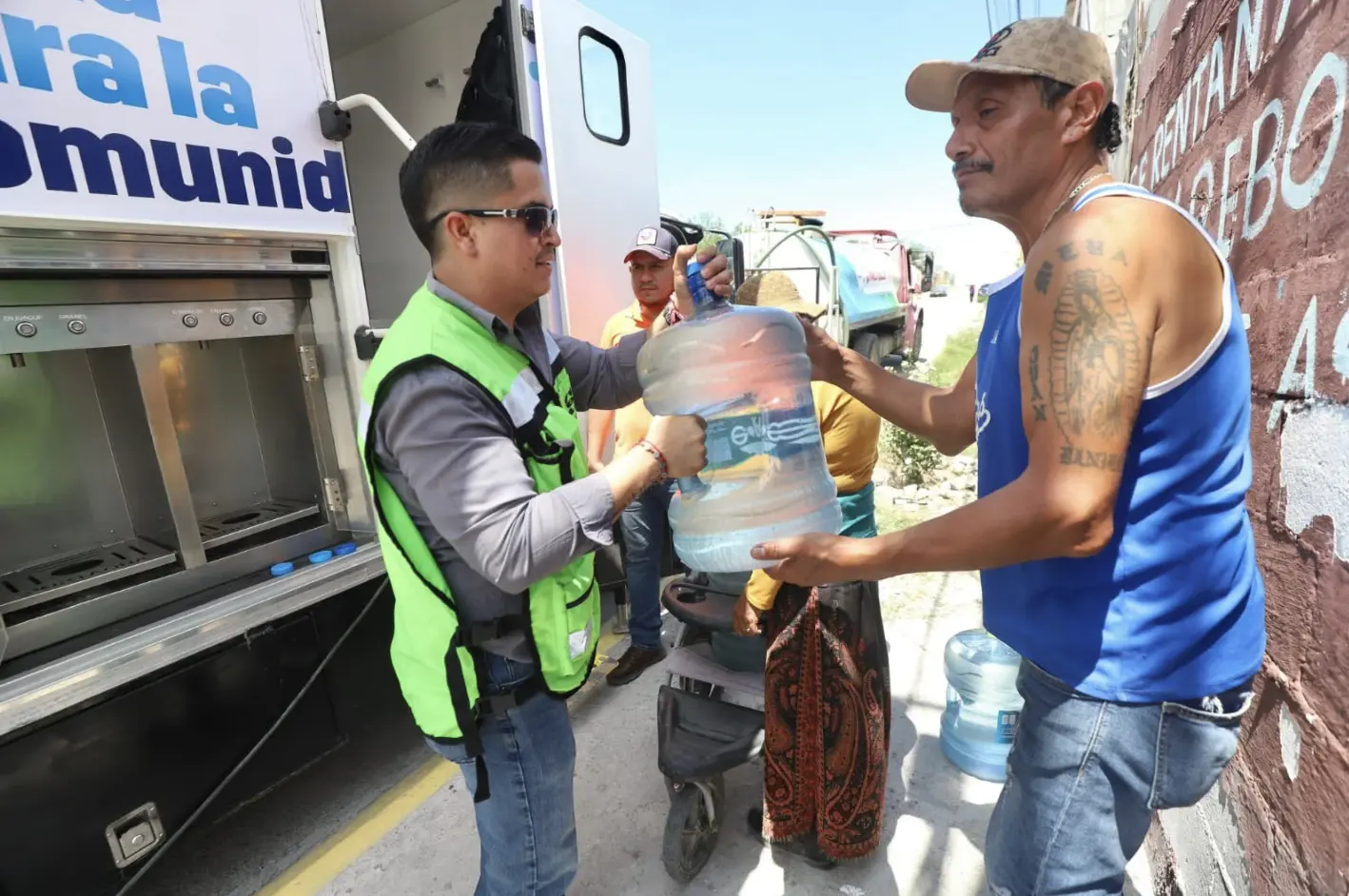 Benefica a saltillenses el programa Agua para la Comunidad / Foto: Gobierno de Coahuila
