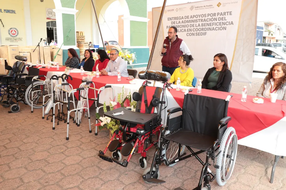Aparatos ortopédicos proporcionados por el DIF Foto: Sistema Estatal DIF