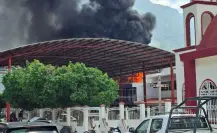 Incendio en instalaciones del Ayuntamiento de Chicoasén, Chiapas | VIDEO