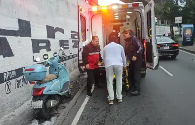 Atropellan a joven en motoneta y huyen en Periférico, CDMX