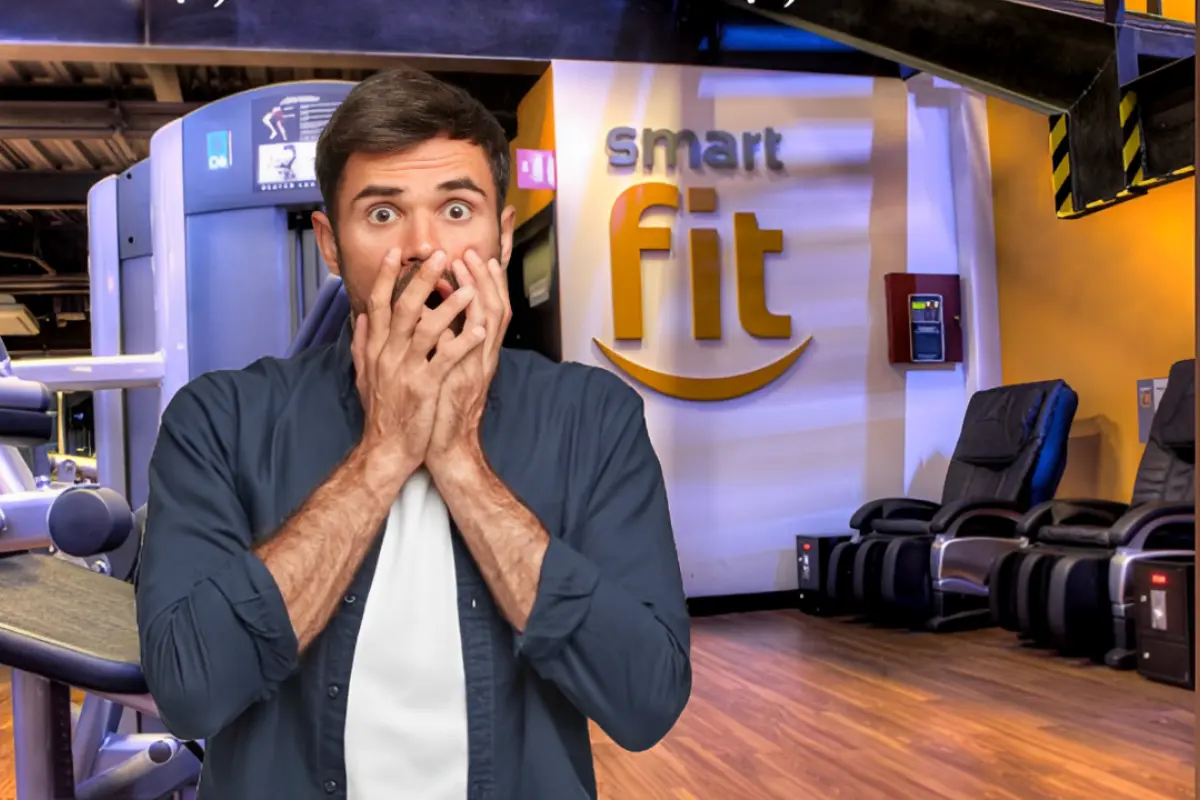 Persona asustada frente a un SmarFit en CDMX. Foto: X (@c4jimenez) | Canva | Freepik