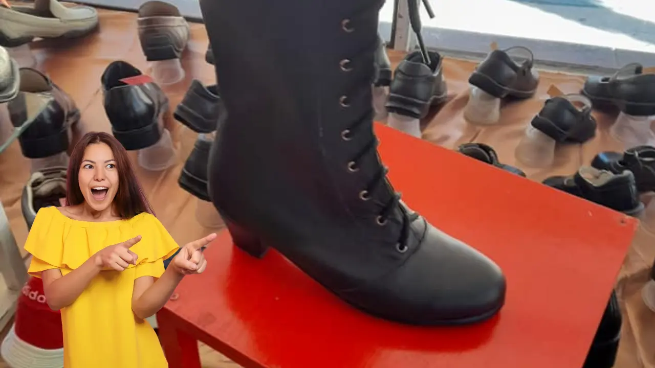 Este negocio de Durango ha vendido zapatos por más de medio siglo. Foto: Especial.